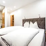 Quality Hosts Arlberg - Afoch Fei - 3* St. Anton am Arlberg