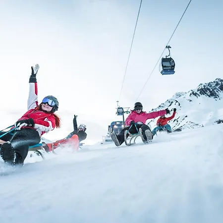 Quality Hosts Arlberg - Afoch Fei - Отель типа 