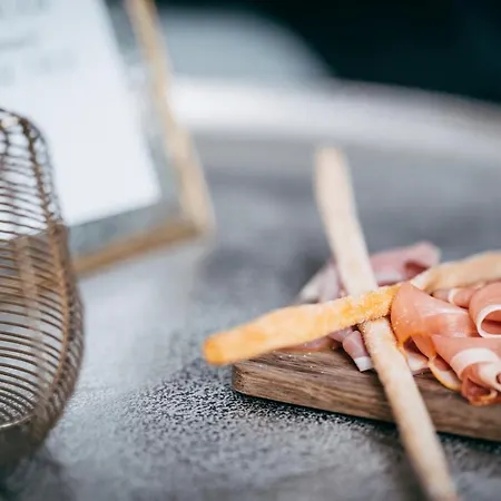 Quality Hosts Arlberg - Afoch Fei - Отель типа 