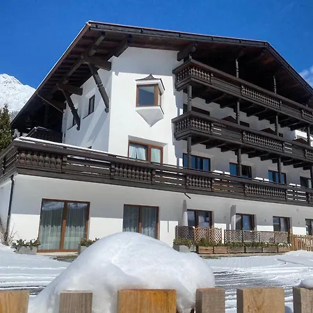 فندق مبيت وإفطار Quality Hosts Arlberg - Afoch Fei -