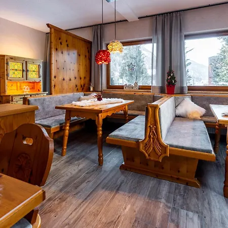 Quality Hosts Arlberg - Afoch Fei - Отель типа 