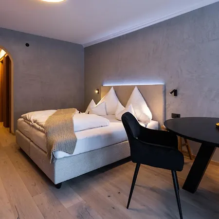 Quality Hosts Arlberg - Afoch Fei -