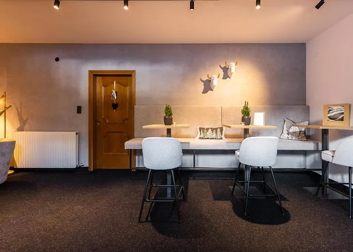 לינה וארוחת בוקר Quality Hosts Arlberg - Afoch Fei -