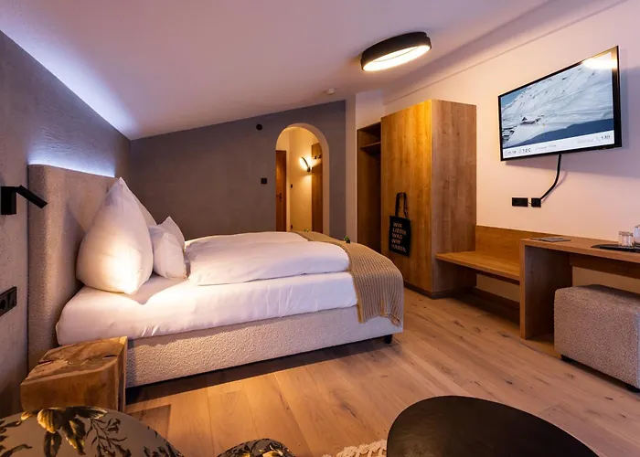 Quality Hosts Arlberg - Afoch Fei - לינה וארוחת בוקר סן אנטון