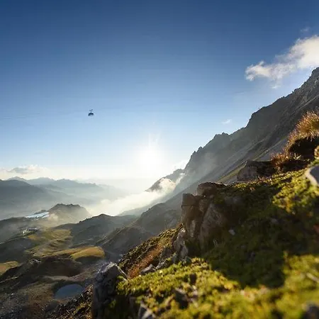 Nocleg ze śniadaniem Quality Hosts Arlberg - Afoch Fei -