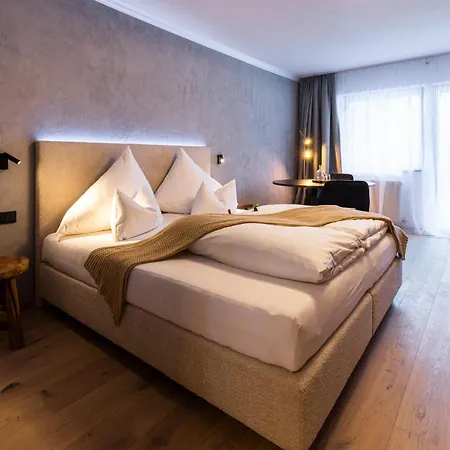 Quality Hosts Arlberg - Afoch Fei - I Boutique Living