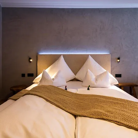 Quality Hosts Arlberg - Afoch Fei - I Boutique Living