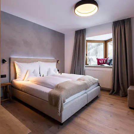 Quality Hosts Arlberg - Afoch Fei - I Boutique Living Bed and breakfast Sankt Anton am Arlberg