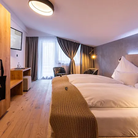 Quality Hosts Arlberg - Afoch Fei - Nocleg ze śniadaniem